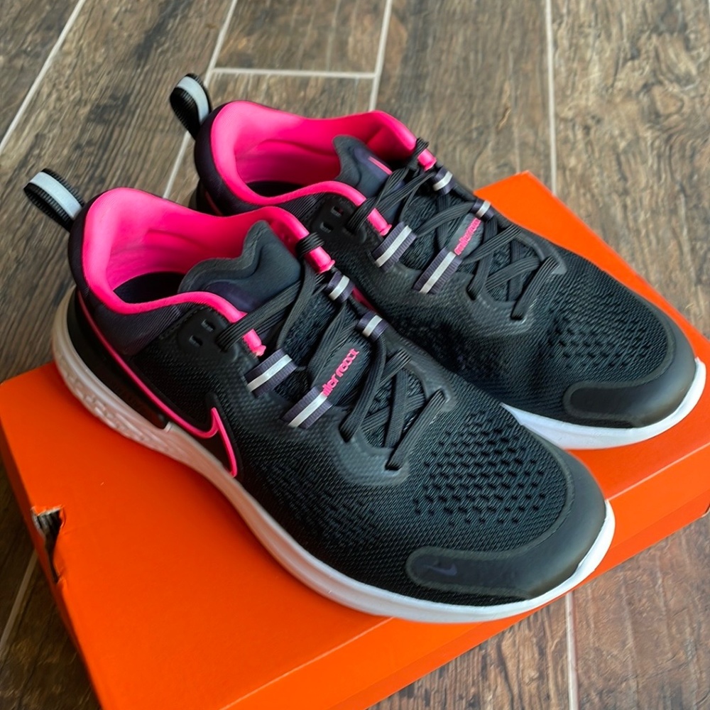 Nike React Miller 2